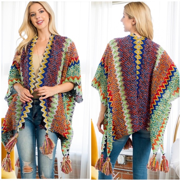 Multi Colored Zig Zac Printed Kimino Style Tunic